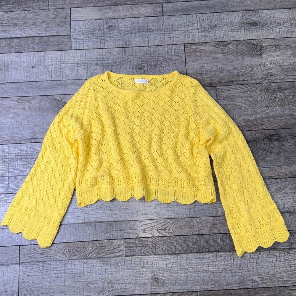 LC Lauren Conrad Yellow Bell Sleeve Women's Sweater - Picture 2 of 7